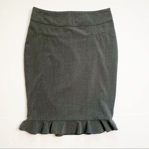 Venus high waisted ruffled skirt size 6 Grey